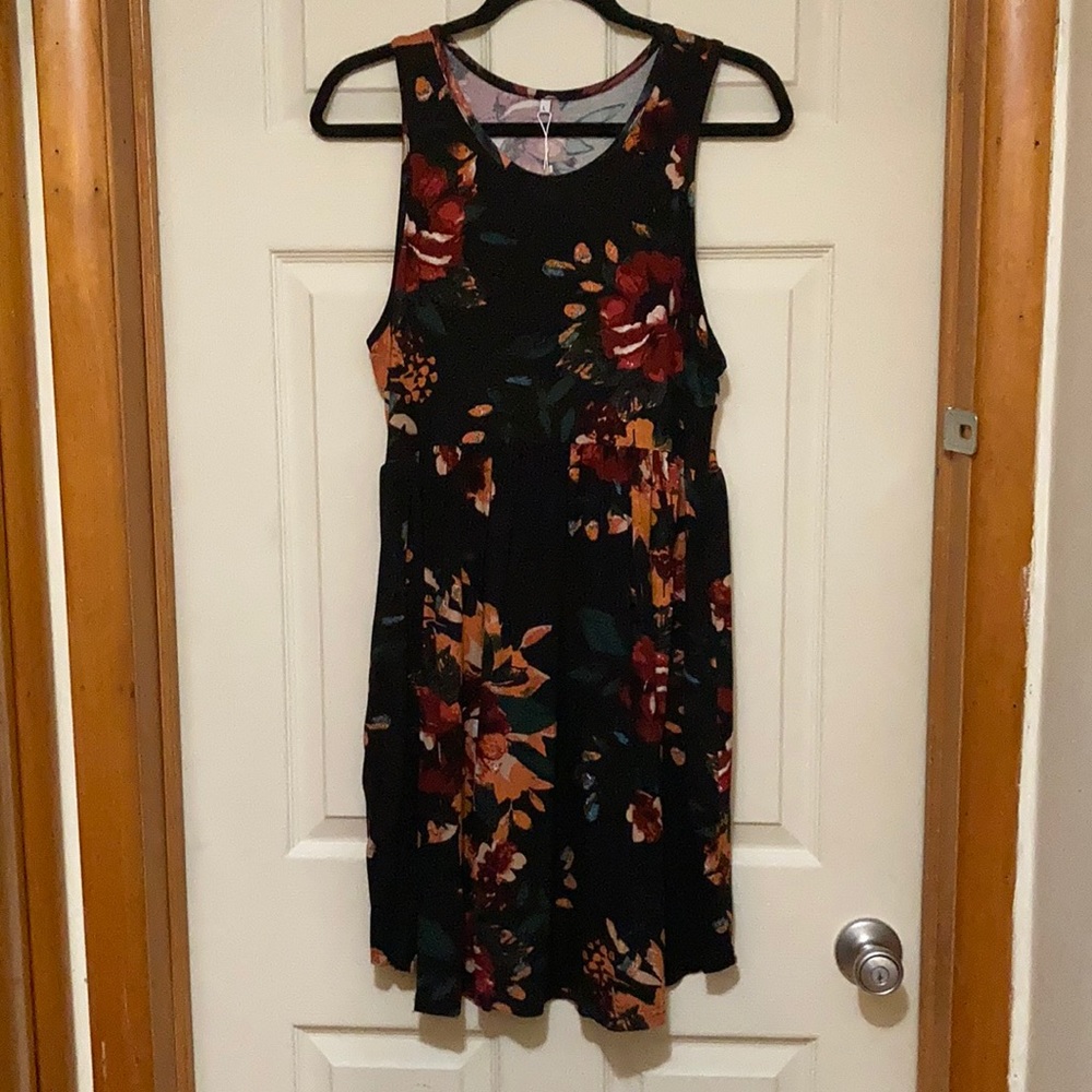 Black Floral Dress with Pockets, Size L